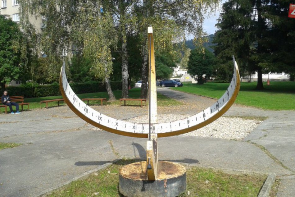 Ilustračný obrázok k článku Park v Považskej možno čakajú zmeny: Ihrisko či parkovisko ešte nie je všetko!