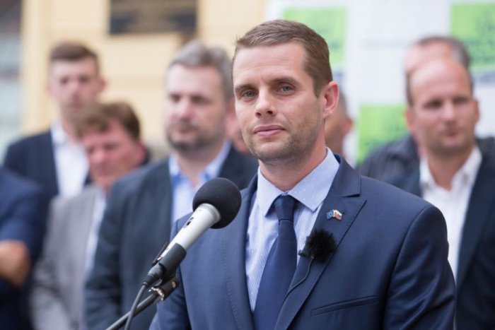 Ilustračný obrázok k článku Klus sa vzdal kandidatúry na župana Banskobystrického samosprávneho kraja