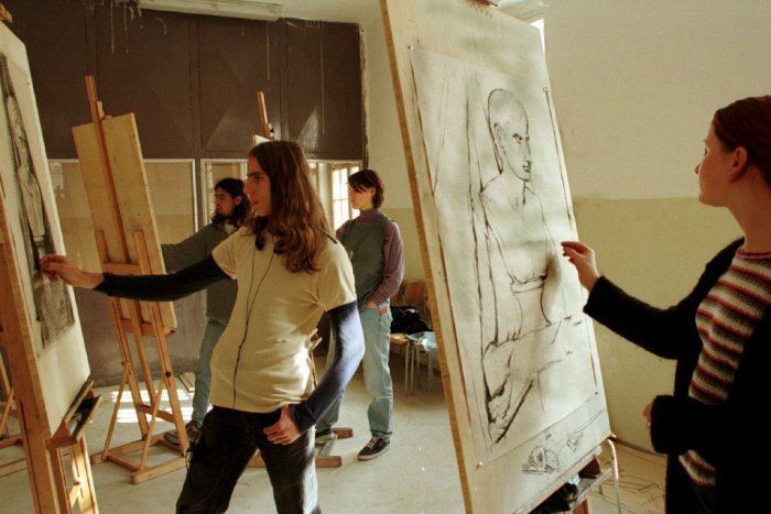 Ilustračný obrázok k článku Akadémia umení oslávila jubileum vo veľkom. Ocenila 100 zamestnancov a vydala knihu