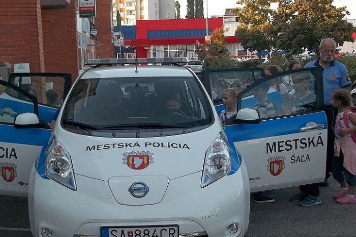 Ilustračný obrázok k článku Krimi štatistike dominujú opäť vodiči: Nechýbali ani kuriózne prípady