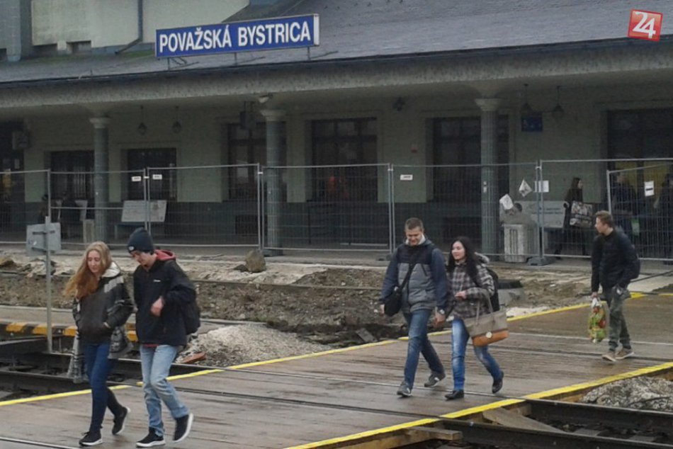 Ilustračný obrázok k článku Modernizácia železničnej stanice v Považskej: Čo všetko má pribudnúť? FOTO