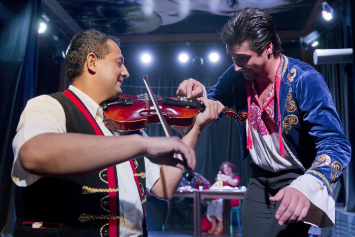 Ilustračný obrázok k článku Hlasná vrava v Trnovci prekáža občanom: Spísali petíciu proti oslavám