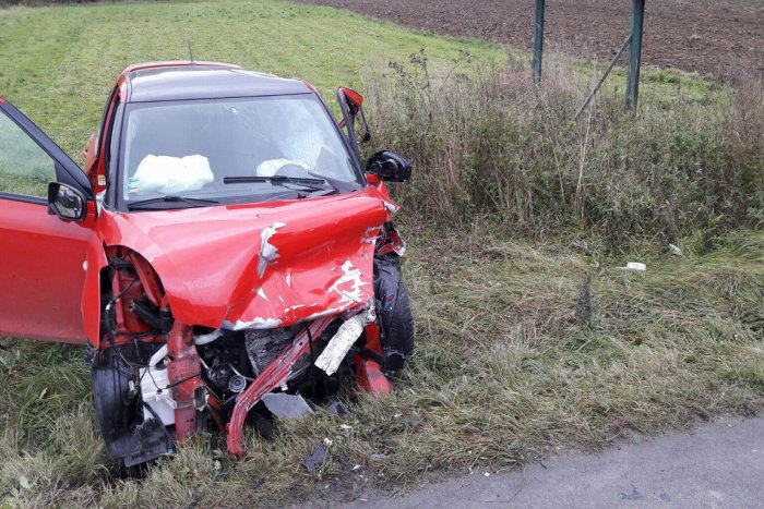 Ilustračný obrázok k článku Tragická nehoda v susednom okrese: Čelná zrážka, žena (†46) prišla o život! FOTO