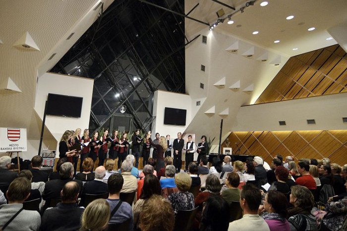 Ilustračný obrázok k článku Na festivale speváckych zborov vystúpia aj Brezňania