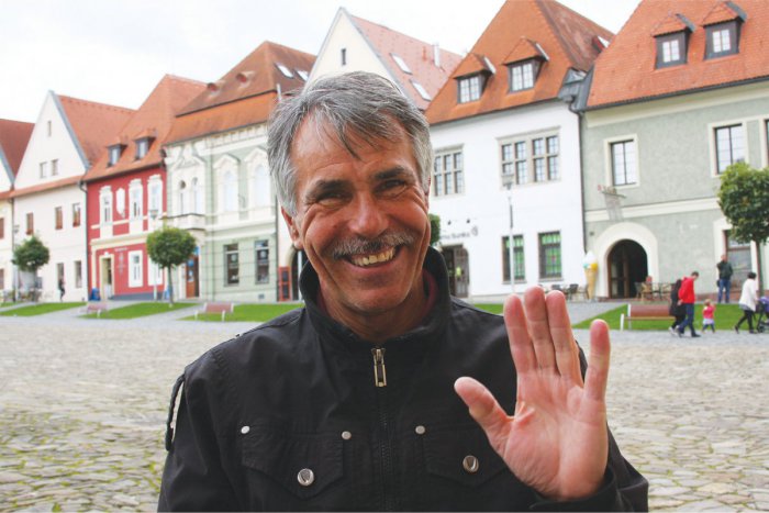 Ilustračný obrázok k článku Úspešný paralympionik po 50-ke ešte bojuje o špicu