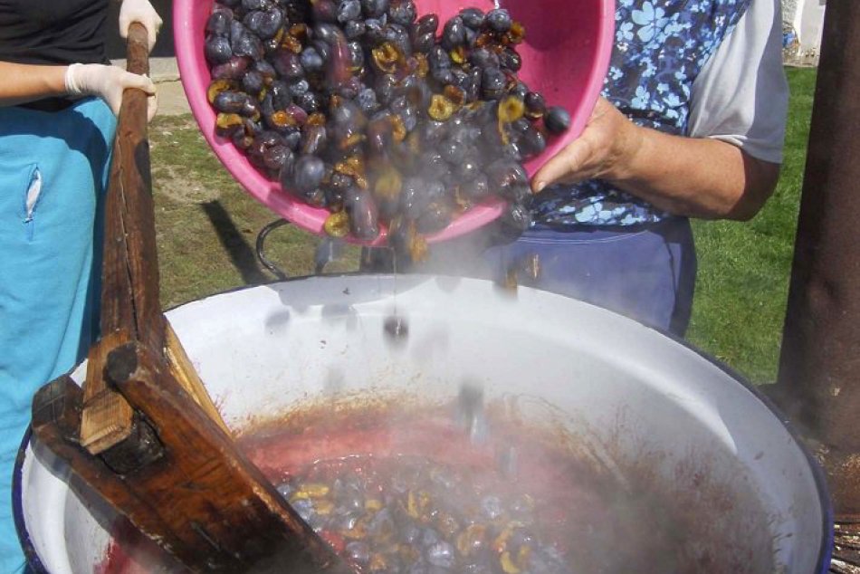 Ilustračný obrázok k článku V Lenartove bude sladko a tradične: Zalizovať sa budete až za ušami