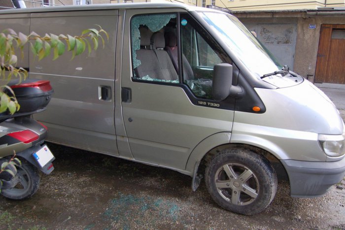 Ilustračný obrázok k článku Lukáš (19) má problém: Aha, čo vraj narobil na Bratislavskej! FOTO od policajtov