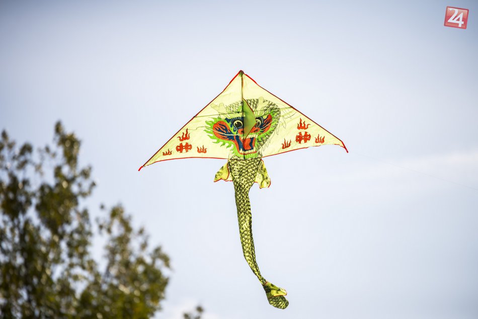 Ilustračný obrázok k článku Je čas oprášiť lietajúcich drakov: Pri hrádzi v Zámkoch sa odohrá Šarkaniáda