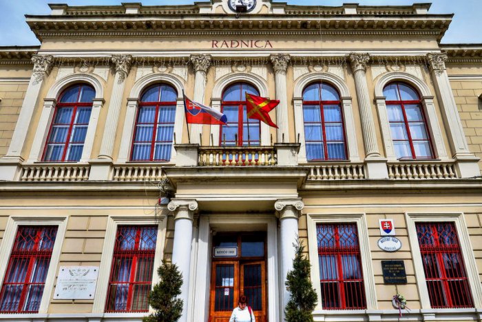 Ilustračný obrázok k článku Špeciálna základná škola v Dobšinej má novú Eko učebňu: Nechýba ani veľká 3D mapa mesta