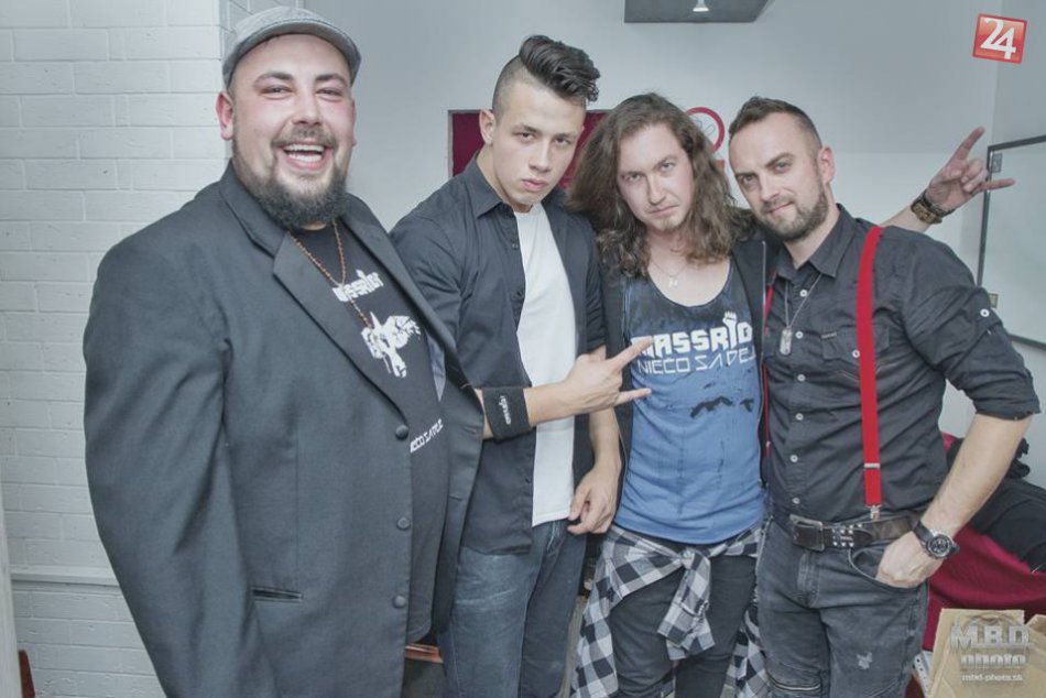 Ilustračný obrázok k článku Šimko a Massriot pokrstili štvrté CD: Krstným otcom známa osobnosť! FOTO, VIDEO