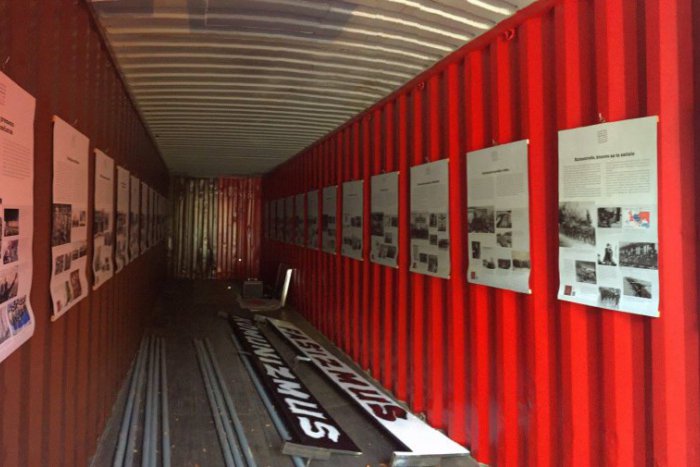 Ilustračný obrázok k článku Na Námestí SNP je interaktívna výstava dokumentujúca komunistické a fašistické režimy