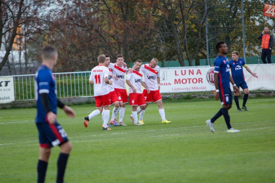 Ilustračný obrázok k článku Priamy súboj o tretie miesto: Liptáci v derby zápase privítajú Komárno