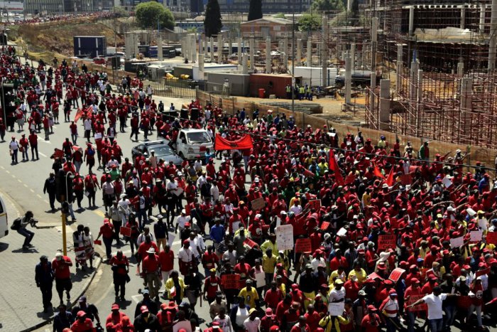 Ilustračný obrázok k článku Situácia v Juhoafrickej republike sa zhoršuje: Ministerstvo varuje Slovákov