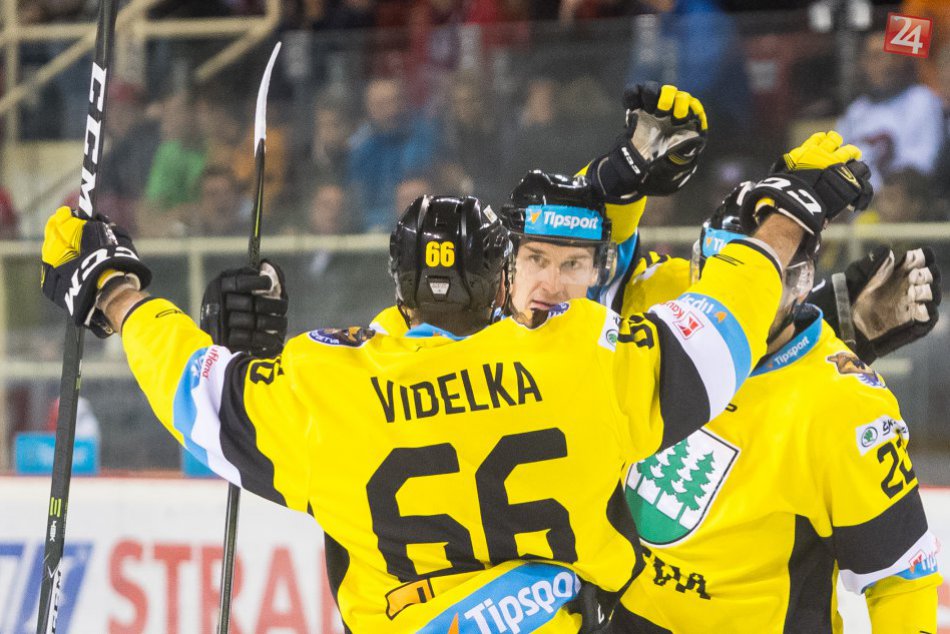 Ilustračný obrázok k článku Zaváhanie majstra na ľade nováčika. Bystrickí barani utrpeli v Detve porážku