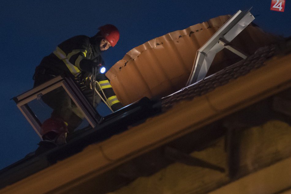 Ilustračný obrázok k článku Michalovská budova, na ktorej smršť spôsobila veľké škody: Zaujímavé info o jej oprave