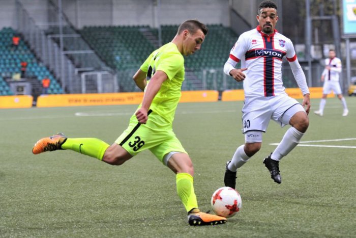 Ilustračný obrázok k článku V studenom a daždivom počasí výhra neprišla: Moravce prehrali s Žilinou