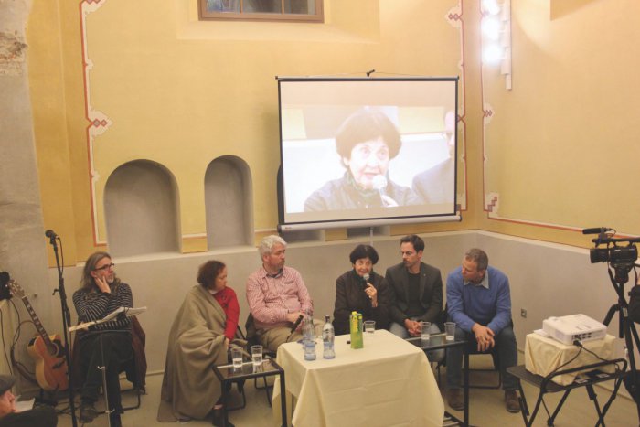 Ilustračný obrázok k článku O extrémizme s Andrejom Bánom