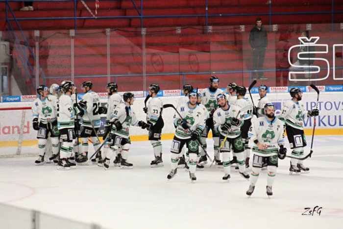 Ilustračný obrázok k článku Ako na hojdačke: Aj taký bol doterajší priebeh sezóny HC Nové Zámky