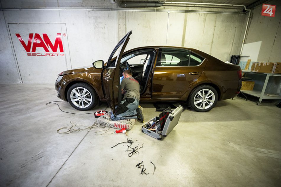 Ilustračný obrázok k článku Zlodeji si už neškrtnú: Špička v oblasti ochrany auta dorazila už aj do Nitry