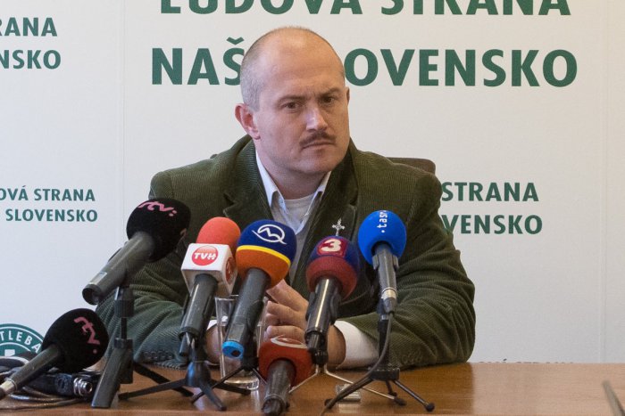 Ilustračný obrázok k článku SVET O SLOVENSKU: Župné voľby rozdrvili neonacistov