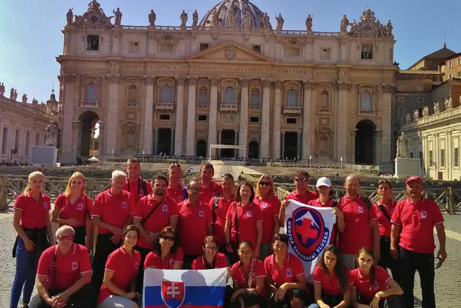 Ilustračný obrázok k článku Horskí záchranári spod Tatier priviezli z Ríma relikvie svojho patróna