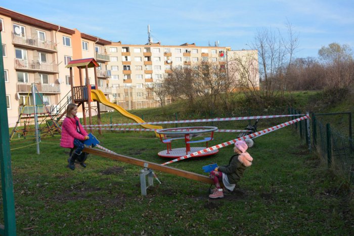 Ilustračný obrázok k článku Nové preliezky potešia najmä najmenších: Kde sa inovujú parky v Mikuláši?