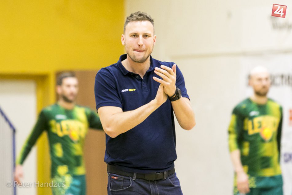 Ilustračný obrázok k článku Po dvoch tretinách základnej časti: Iskre Svit patrí piate miesto v tabuľke