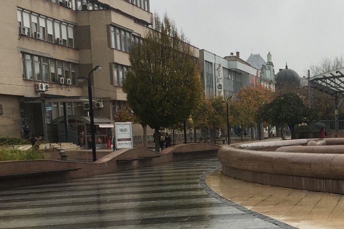 Ilustračný obrázok k článku Populácia nášho mesta starne. Z Michaloviec ľudia dlhodobo odchádzajú