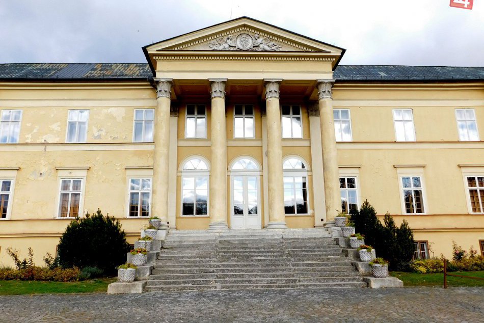 Ilustračný obrázok k článku V kaštieli v Dolnej Krupej ožije šľachtická rodina: S lektorom po ich stopách