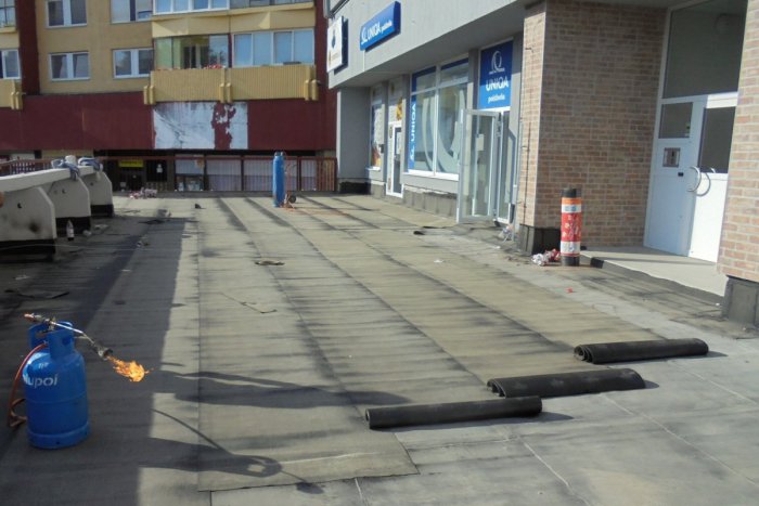 Ilustračný obrázok k článku Petržalka bude o niečo krajšia. Opravujú ďalšiu zdevastovanú terasu