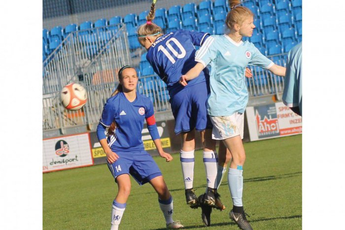 Ilustračný obrázok k článku Ženský Partizán dvakrát lídrom