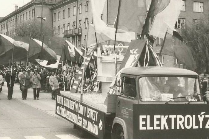 Ilustračný obrázok k článku Špeciálny RETRO KVÍZ: Žiar pred rokom 89, spomínate si?