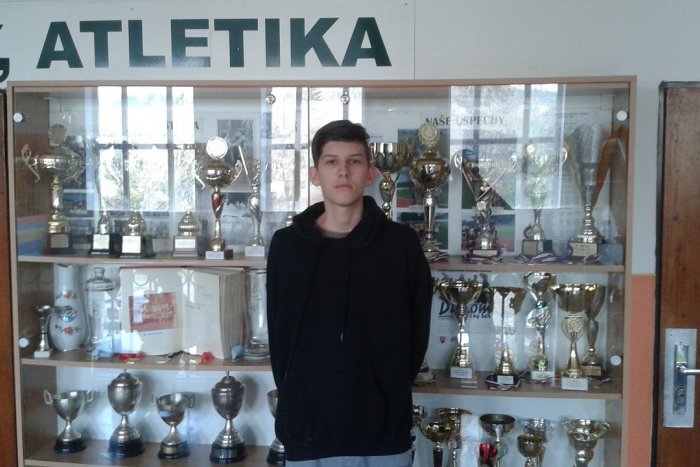 Ilustračný obrázok k článku Kde iní čakali, Považskobystričan Alan (15) konal: Nominácia na Detský čin roka!