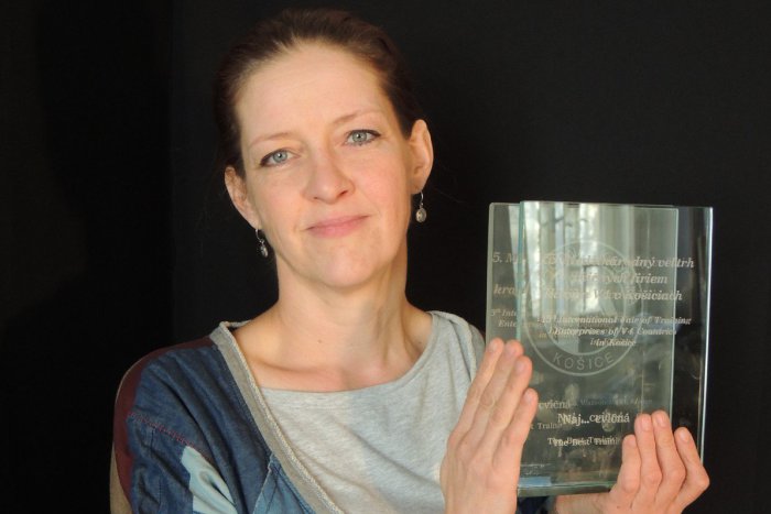 Ilustračný obrázok k článku Skvelý úspech kremnických študentov: Svojou módnou značkou odrovnali konkurenciu