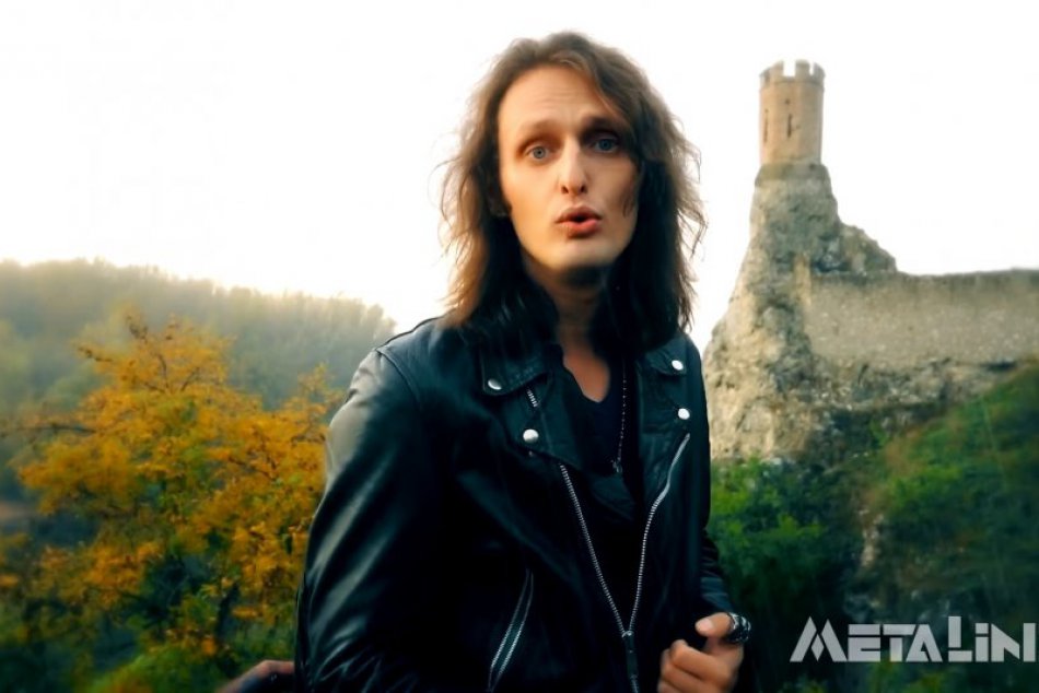 Ilustračný obrázok k článku Legendárna Metalinda „nastajlovala“ slovenskú hymnu. Na Devíne k nej vznikol videoklip