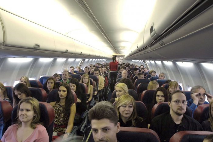 Ilustračný obrázok k článku Leteckí dopravcovia by mali po novom polícii poskytnúť niektoré údaje o pasažieroch