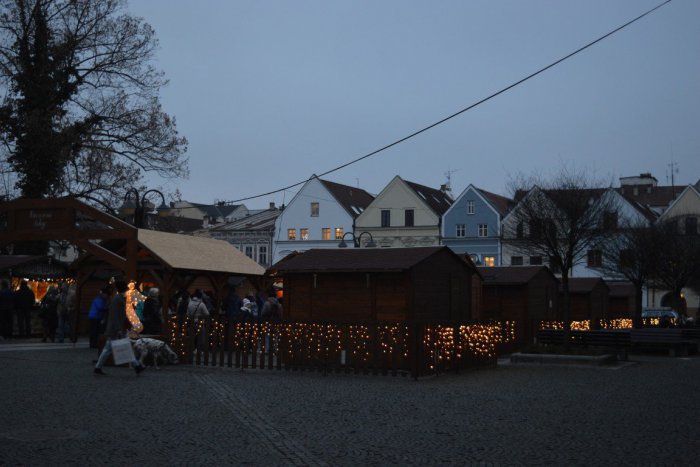 Ilustračný obrázok k článku Dva NAJ stánky vianočných trhov: Prvý je červený, v druhom hľadajú paroháča, FOTO