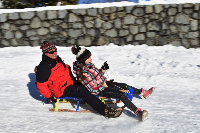 Ilustračný obrázok k článku Školáci si oddýchnu: Čakajú ich zimné prázdniny