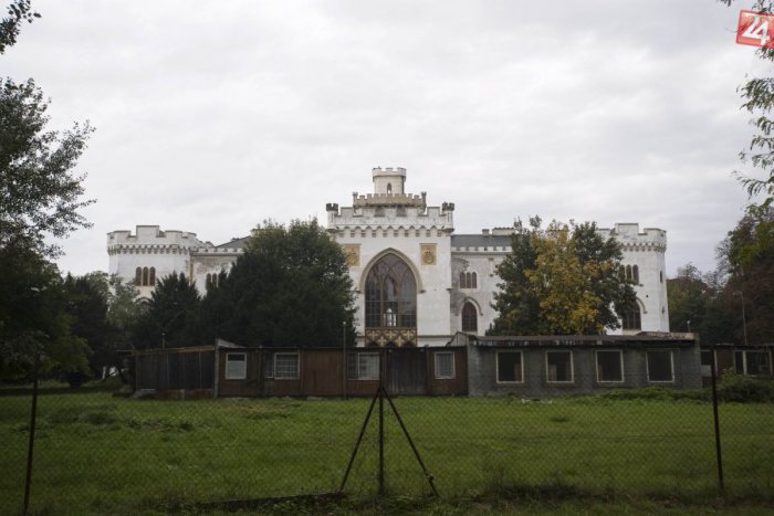 Ilustračný obrázok k článku Úrad vlády SR pripravuje súťaž na rekonštrukciu kaštieľa v Rusovciach