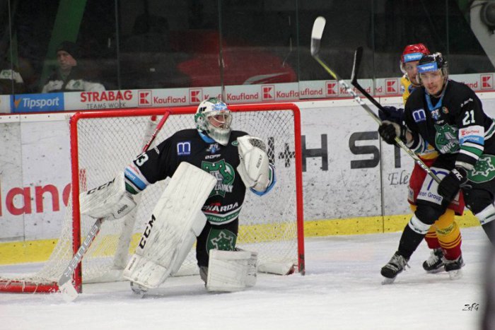 Ilustračný obrázok k článku Zámčania sa museli skloniť pred lídrom: Nepomohlo ani 15 presilovkových minút