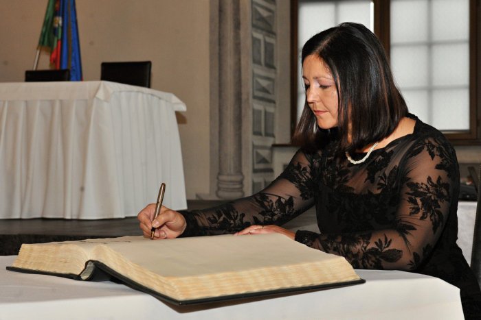 Ilustračný obrázok k článku V OBRAZOCH: Nová predsedníčka ŽSK Erika Jurinová sa ujala funkcie