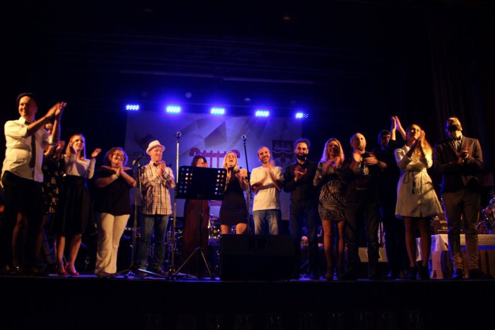 Ilustračný obrázok k článku Víťazom Ružinovskej lýry sa stal Ado Juráček