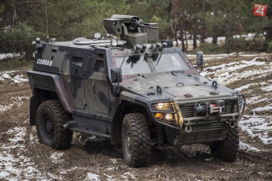 Ilustračný obrázok k článku Obrnence v akcii: Na Záhorí pokračuje testovanie vozidiel 4x4