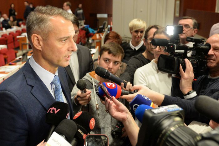 Ilustračný obrázok k článku Raši reaguje na kritiku: Finančná podpora pre Bystricu na EYOF nie je vyššia ako pre Košice