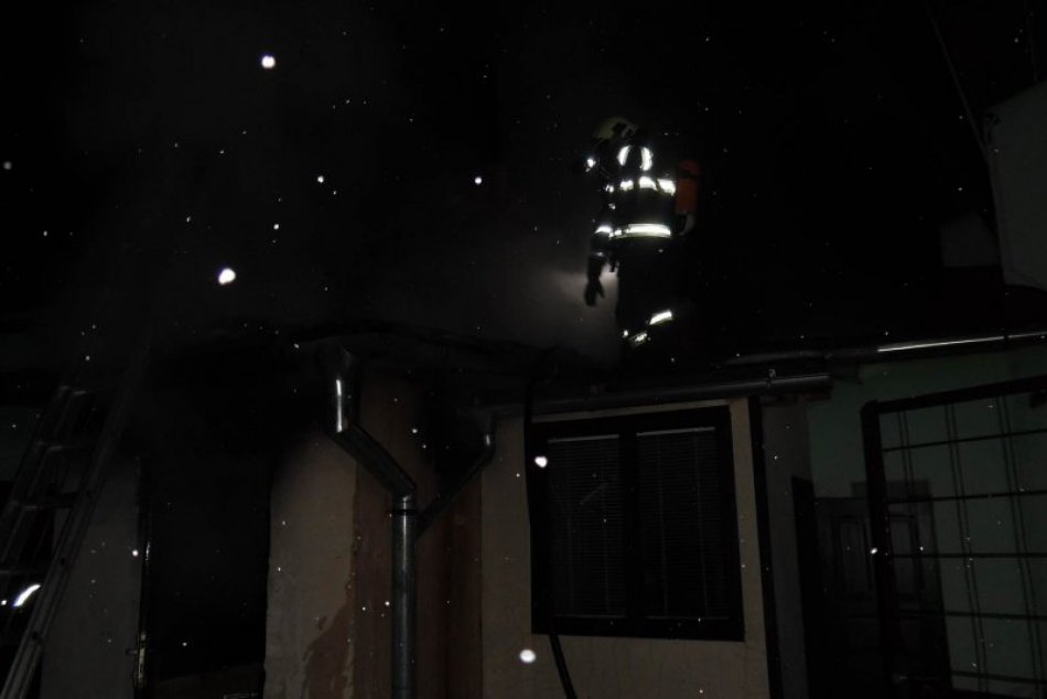 Ilustračný obrázok k článku FOTO z miesta: Na Juhu horela kotolňa reštaurácie