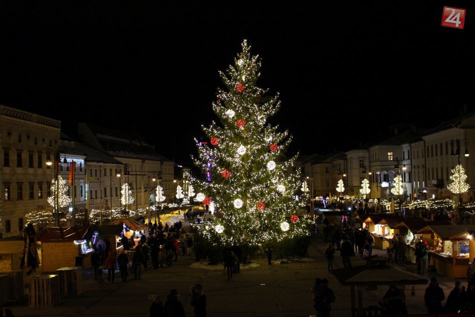 Ilustračný obrázok k článku HLASUJTE: Ako sa vám páčili Banskobystrické Vianoce 2017 a oslavy Nového roka?