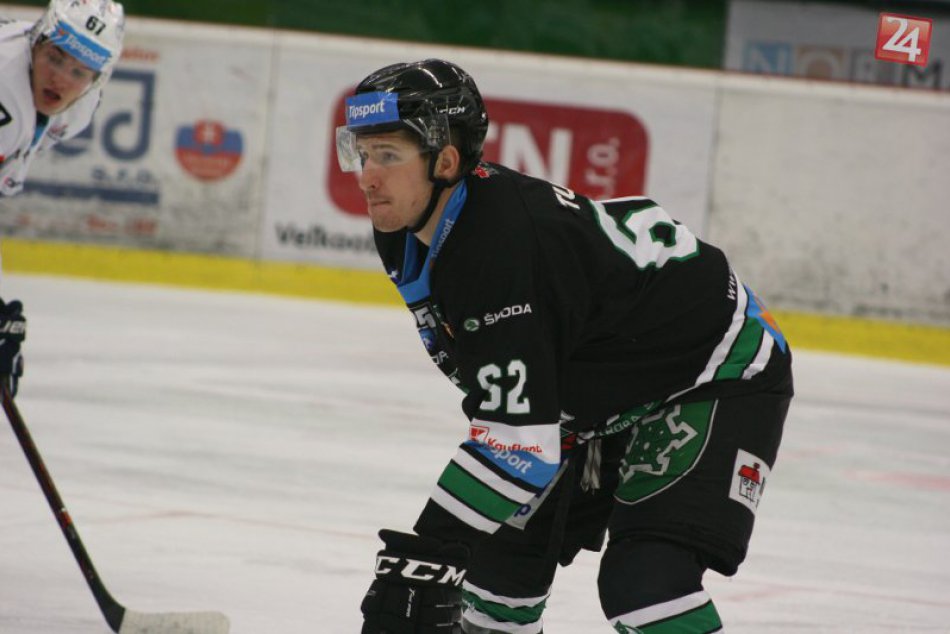 Ilustračný obrázok k článku Čierna séria pokračuje: Mladí Novozámčania doma podľahli Spišiakom