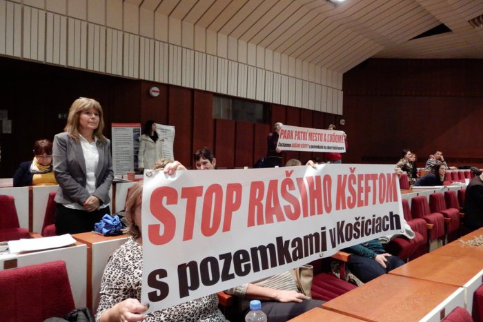 Ilustračný obrázok k článku Zámenu pozemkov so spoločnosťou TEMPUS IMMO mestskí poslanci neschválili