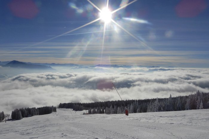 Ilustračný obrázok k článku Hory prikryl nový sneh: Lavínová hrozba mierne stúpa