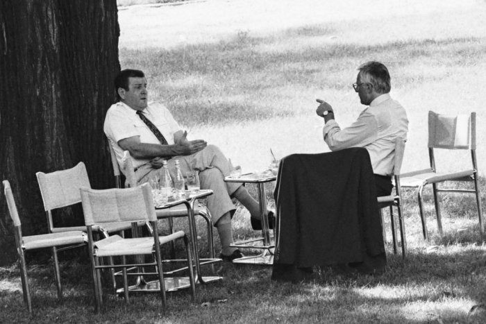 Ilustračný obrázok k článku Rozdelenie ČSFR bolo podľa Mečiara a Klausa správne